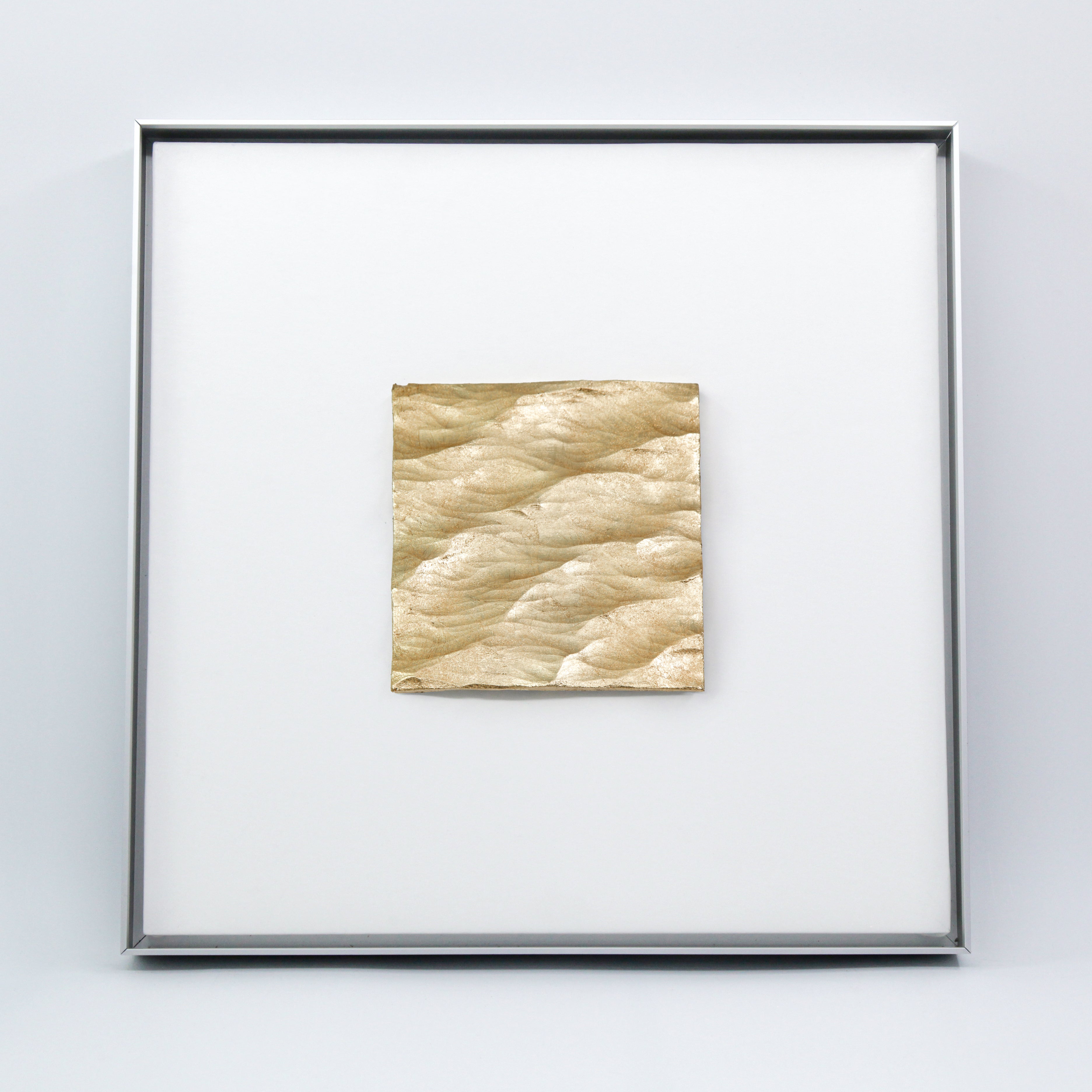 Mystic Golden Ripples