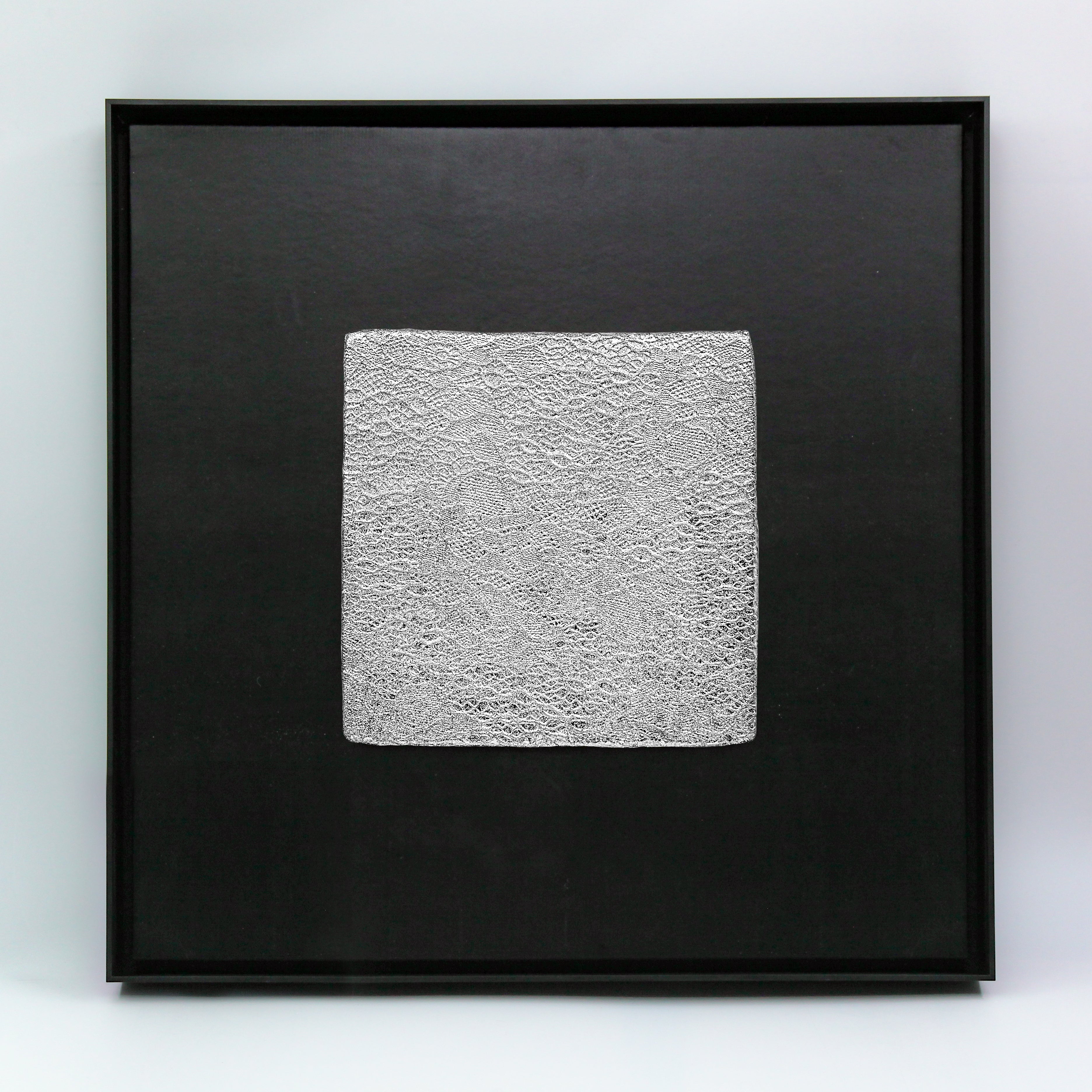 Silver Amber Radiance