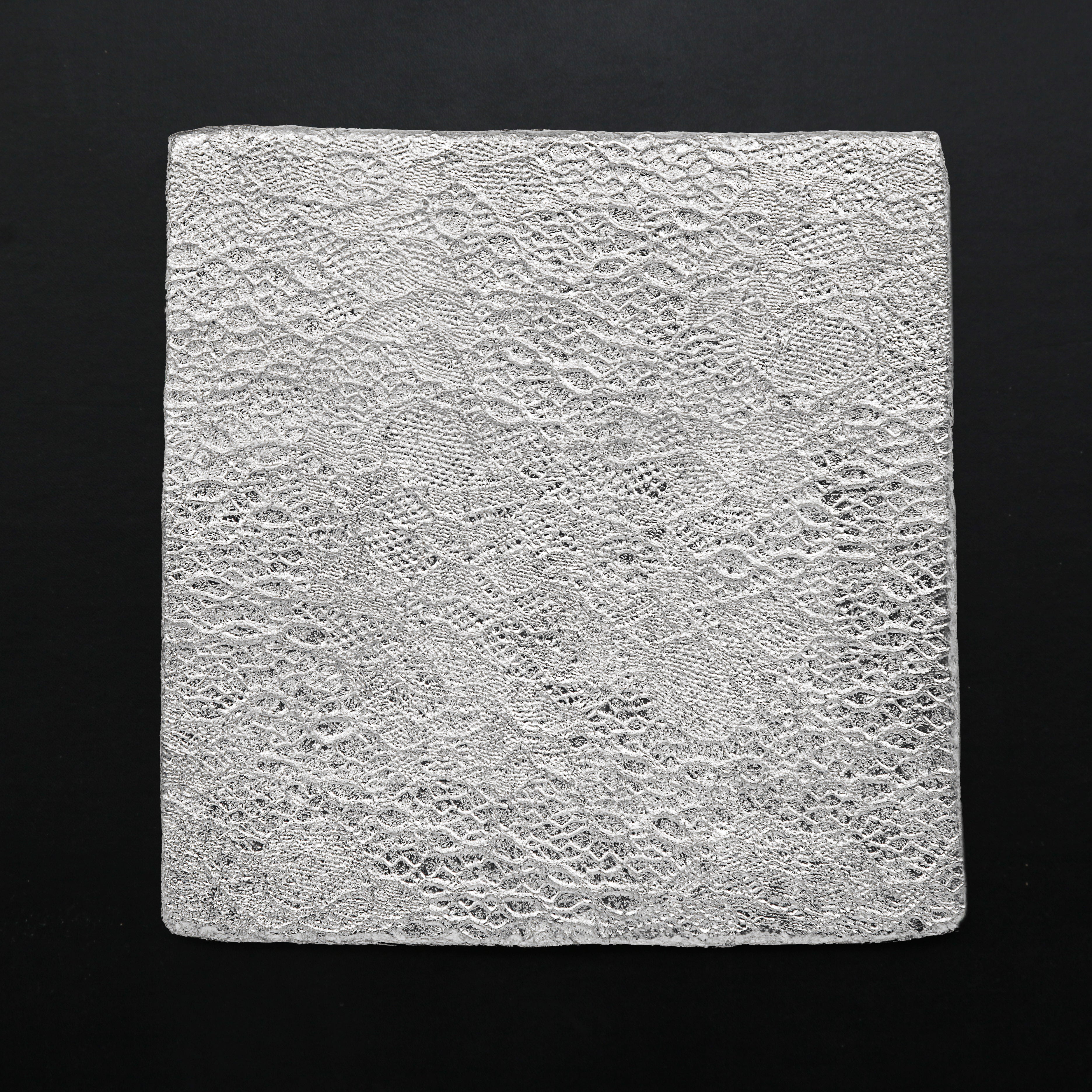 Silver Amber Radiance