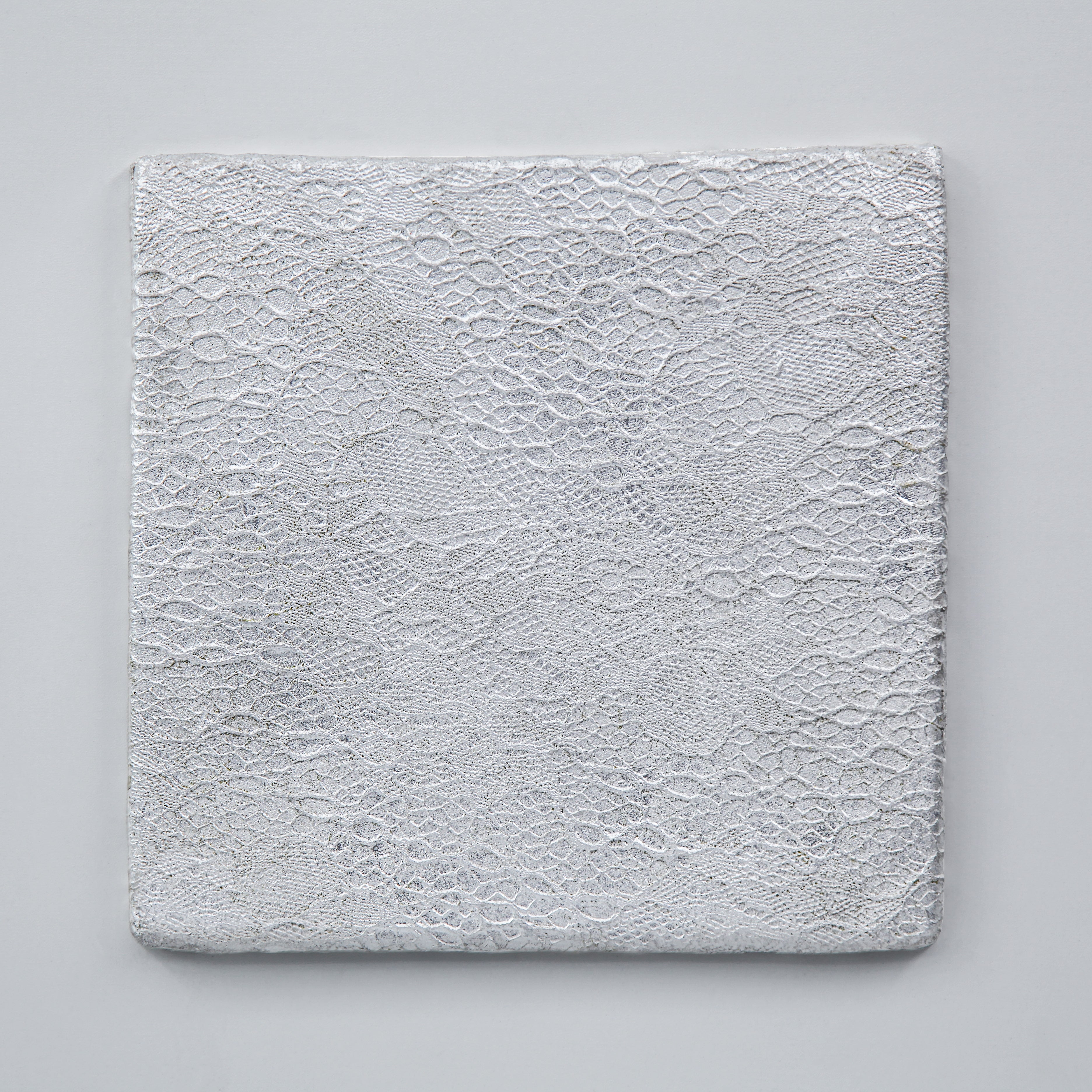 Silver Amber Radiance